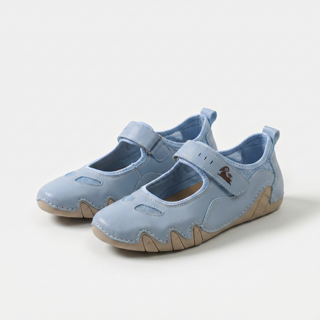 Women's Mary Jane ballet flats with rounded toes, wide straps and segmented soles