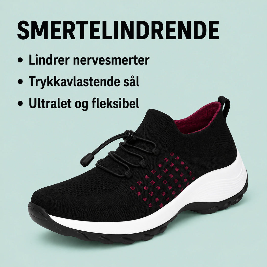 Black walking sneaker with toggle lacing, contrasting side detail and raised white sole