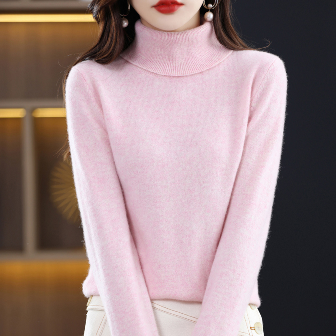 Women's long-sleeve turtleneck sweater with ribbed trims