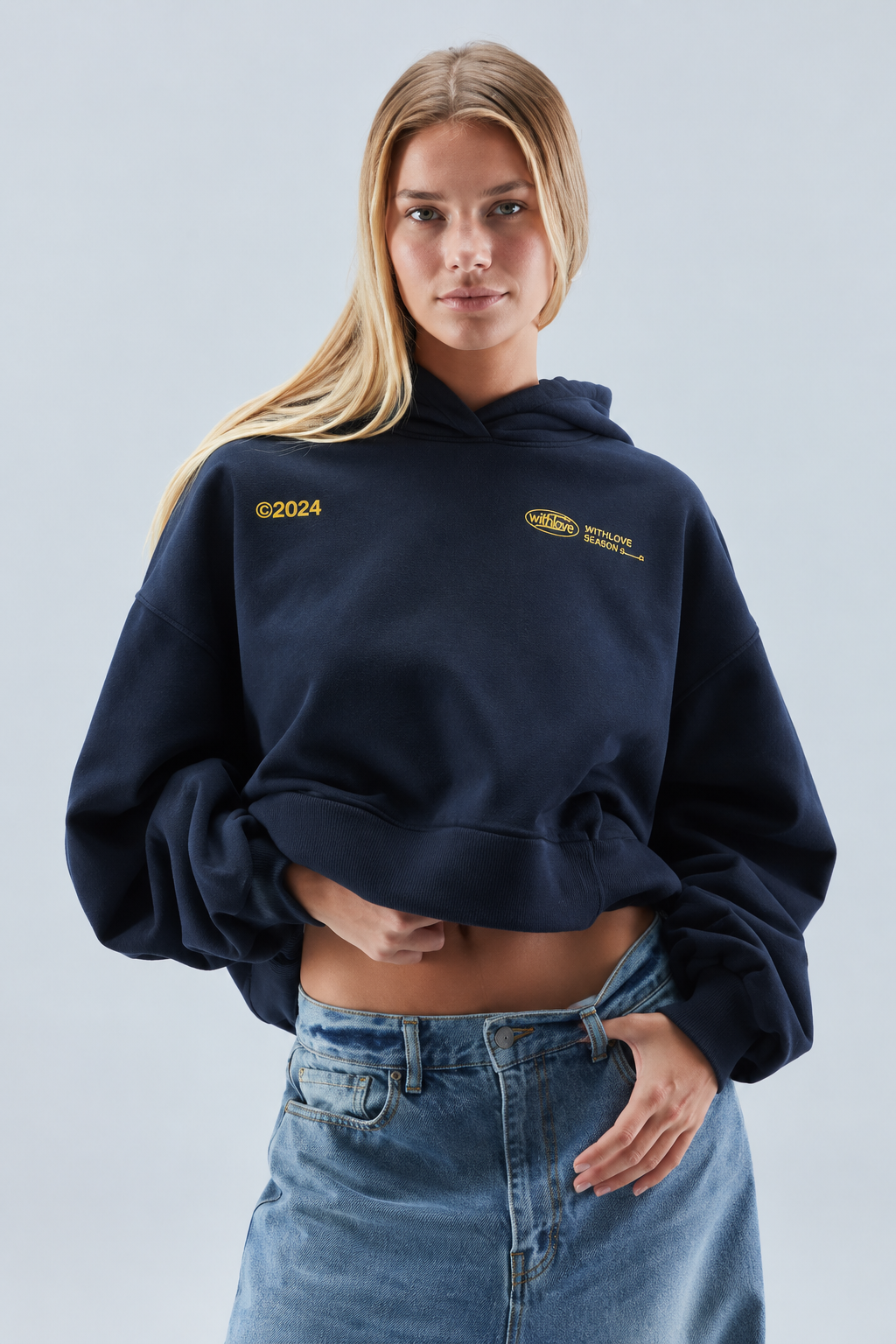Women's oversized cropped hoodie with hood, long sleeves, ribbed trims and chest graphic prints