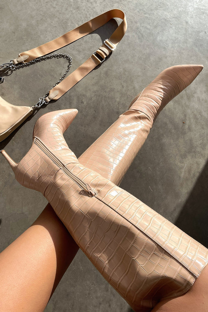 Boots For Women | Knee-High Pointed Toe Heel Design