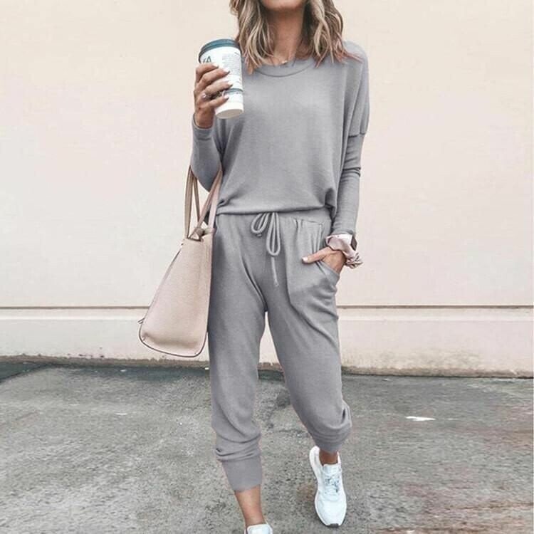 Women's Coordinated Set | Casual Long Sleeve Top and Jogger Pants