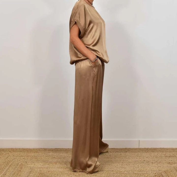 Women's Two-Piece Set | Relaxed Fit