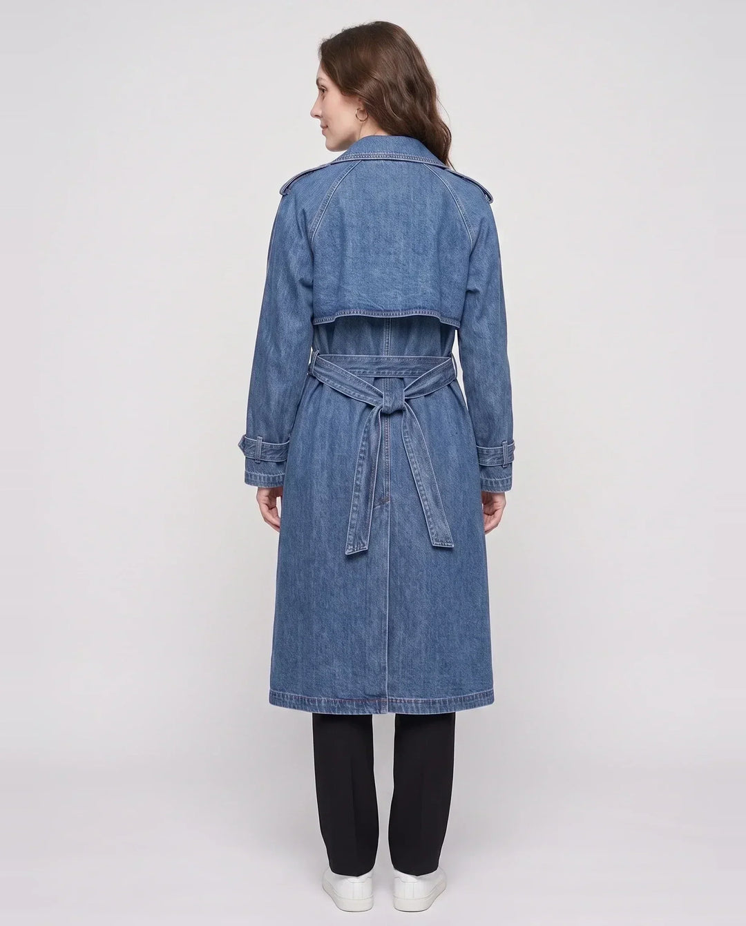 Women's long double-breasted trench coat with lapels, belt and cuff straps