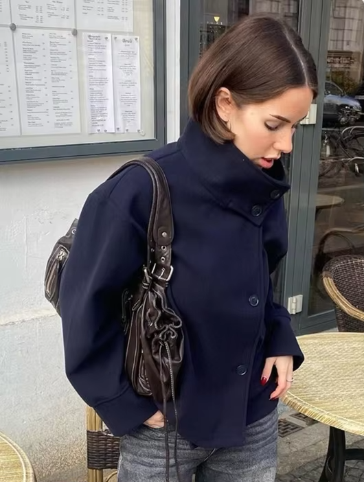 Women's short double-breasted jacket with stand collar and long sleeves