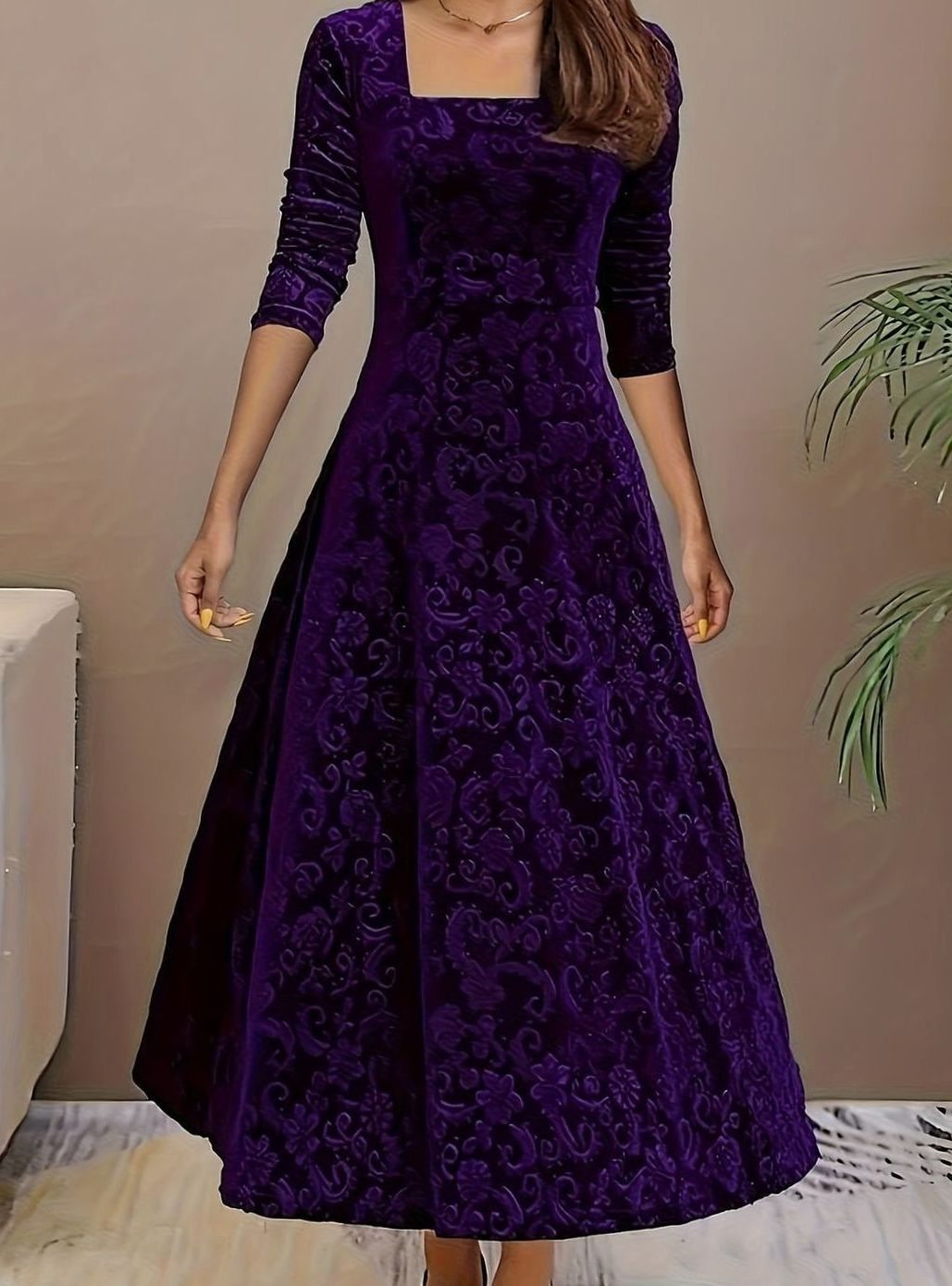 Winnie | Women's Square Neck Velvet Floral Embossed Party Dress