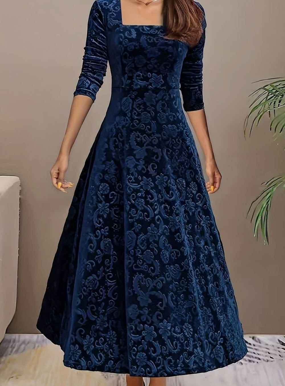Winnie | Women's Square Neck Velvet Floral Embossed Party Dress