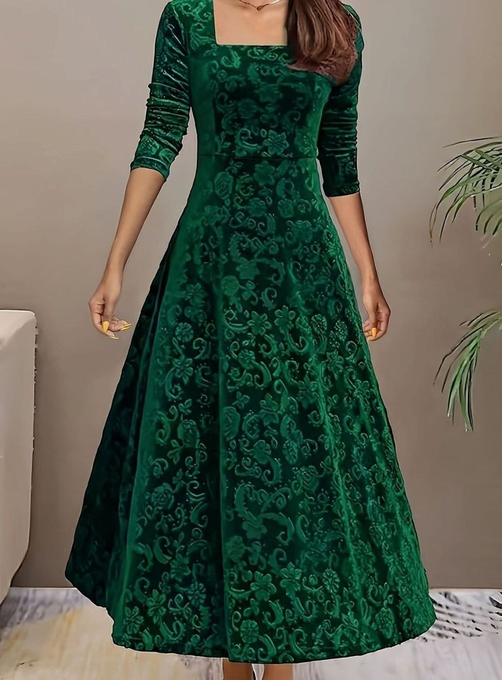 Winnie | Women's Square Neck Velvet Floral Embossed Party Dress