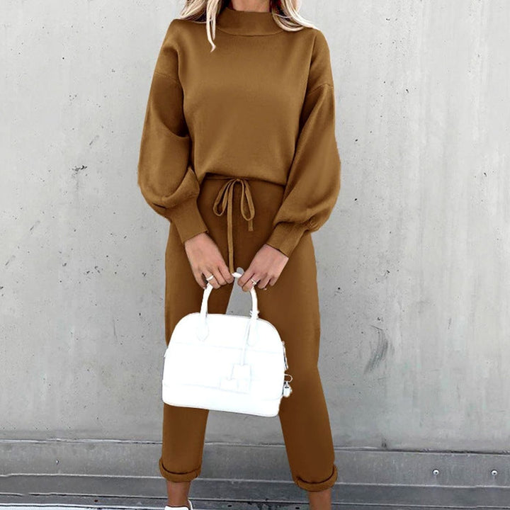 Yolanda | Women's Cozy Two-Piece Tracksuit Outfit Relaxed Drawstring Jogger Set